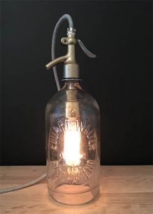 Tischleuchte Sodaflasche Syphonflasche soda bottle lamp fett handmade upcycling products industrial light